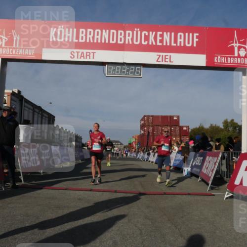 03.10.2025 - Köhlbrandbrückenlauf Matties Gatica Varas http://msf.ph/oto/9166544 03.10.2025 10:03:27 Ziel 1207, 1274, 1682, 1808, 1864, 2944, 2995, 2998, 3066, 3498, 3731 meine-sportfotos.de