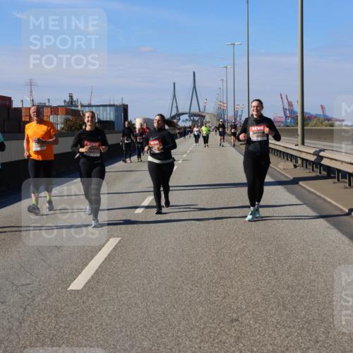 03.10.2025 - Köhlbrandbrückenlauf Strokosch-Dieckow http://msf.ph/oto/9166576 03.10.2025 13:20:48 Position 3  meine-sportfotos.de