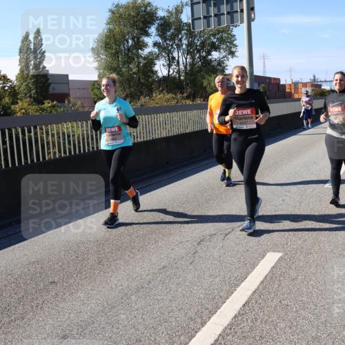 03.10.2025 - Köhlbrandbrückenlauf Strokosch-Dieckow http://msf.ph/oto/9166601 03.10.2025 13:20:51 Position 3 6247 meine-sportfotos.de