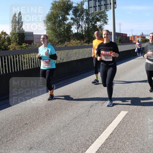 03.10.2025 - Köhlbrandbrückenlauf Strokosch-Dieckow http://msf.ph/oto/9166605 03.10.2025 13:20:51 Position 3 5499, 6247 meine-sportfotos.de