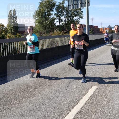 03.10.2025 - Köhlbrandbrückenlauf Strokosch-Dieckow http://msf.ph/oto/9166607 03.10.2025 13:20:51 Position 3 5499, 6247 meine-sportfotos.de