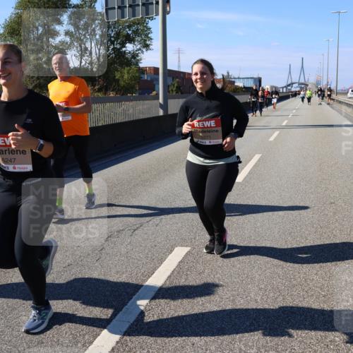 03.10.2025 - Köhlbrandbrückenlauf Strokosch-Dieckow http://msf.ph/oto/9166610 03.10.2025 13:20:52 Position 3 6247, 5271 meine-sportfotos.de