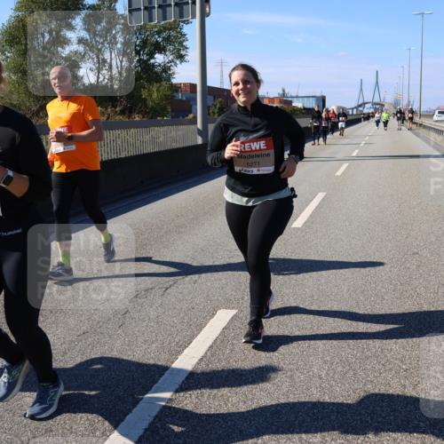 03.10.2025 - Köhlbrandbrückenlauf Strokosch-Dieckow http://msf.ph/oto/9166613 03.10.2025 13:20:52 Position 3 6247, 5271 meine-sportfotos.de