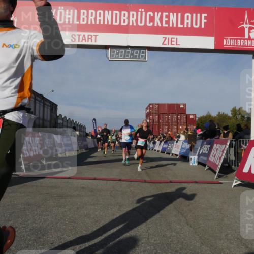 03.10.2025 - Köhlbrandbrückenlauf Matties Gatica Varas http://msf.ph/oto/9166617 03.10.2025 10:03:48 Ziel 1216, 1309, 1351, 1353, 2767, 3073, 3235, 3236, 3245, 3251, 3462, 3465, 3659, 3708, 3710, 3804, 3825 meine-sportfotos.de