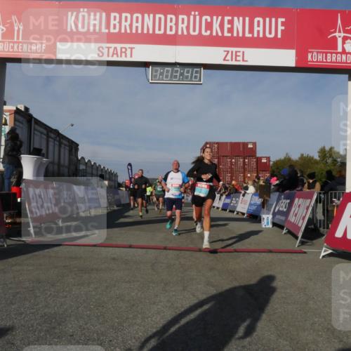 03.10.2025 - Köhlbrandbrückenlauf Matties Gatica Varas http://msf.ph/oto/9166618 03.10.2025 10:03:48 Ziel 1216, 1309, 1351, 1353, 2767, 3073, 3235, 3236, 3245, 3251, 3462, 3465, 3659, 3708, 3710, 3804, 3825 meine-sportfotos.de