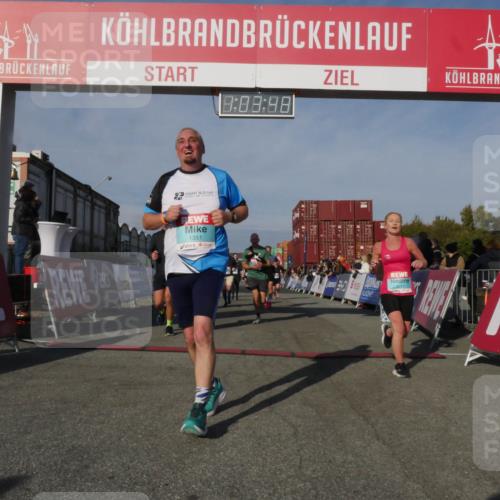 03.10.2025 - Köhlbrandbrückenlauf Matties Gatica Varas http://msf.ph/oto/9166625 03.10.2025 10:03:50 Ziel 1216, 1309, 1353, 2767, 3073, 3235, 3236, 3245, 3251, 3462, 3465, 3659, 3708, 3710, 3804, 3821 meine-sportfotos.de