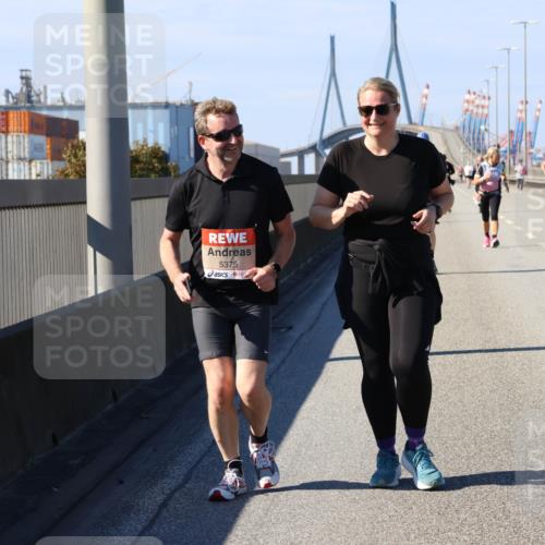 03.10.2025 - Köhlbrandbrückenlauf Strokosch-Dieckow http://msf.ph/oto/9166703 03.10.2025 13:21:32 Position 3 5375 meine-sportfotos.de