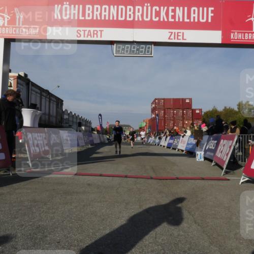03.10.2025 - Köhlbrandbrückenlauf Matties Gatica Varas http://msf.ph/oto/9166778 03.10.2025 10:04:32 Ziel 1080, 1177, 2029, 3301, 3379, 3516, 3791 meine-sportfotos.de