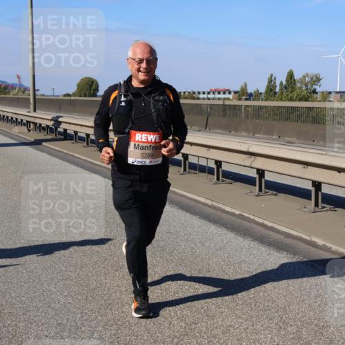 03.10.2025 - Köhlbrandbrückenlauf Strokosch-Dieckow http://msf.ph/oto/9166779 03.10.2025 13:22:01 Position 3 5759 meine-sportfotos.de