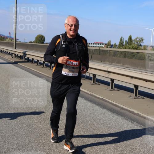 03.10.2025 - Köhlbrandbrückenlauf Strokosch-Dieckow http://msf.ph/oto/9166786 03.10.2025 13:22:02 Position 3 5759 meine-sportfotos.de