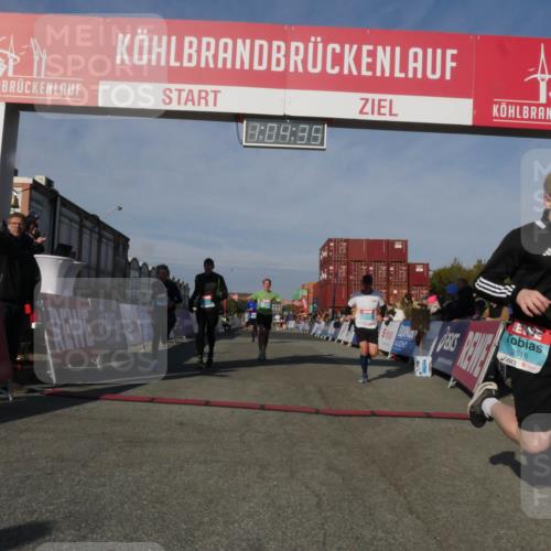 03.10.2025 - Köhlbrandbrückenlauf Matties Gatica Varas http://msf.ph/oto/9166796 03.10.2025 10:04:37 Ziel 1025, 1073, 1080, 1218, 1308, 2029, 2672, 3160, 3301, 3379, 3791 meine-sportfotos.de