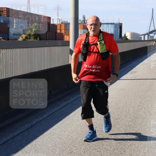 03.10.2025 - Köhlbrandbrückenlauf Strokosch-Dieckow http://msf.ph/oto/9166797 03.10.2025 13:22:07 Position 3  meine-sportfotos.de