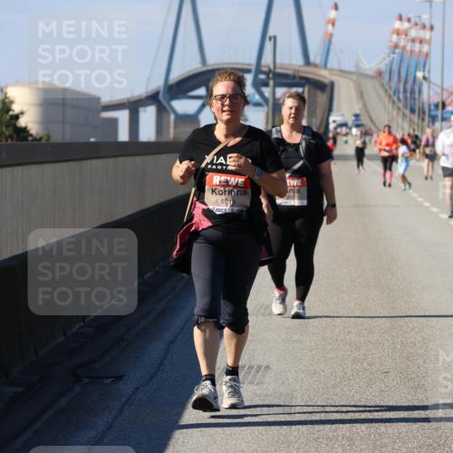 03.10.2025 - Köhlbrandbrückenlauf Strokosch-Dieckow http://msf.ph/oto/9166805 03.10.2025 13:22:18 Position 3 5919 meine-sportfotos.de