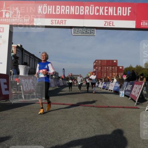 03.10.2025 - Köhlbrandbrückenlauf Matties Gatica Varas http://msf.ph/oto/9166832 03.10.2025 10:04:47 Ziel 1073, 1218, 1308, 1623, 2672, 2714, 2822, 3160, 3753, 3799, 3835 meine-sportfotos.de
