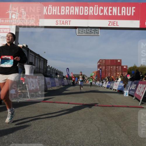 03.10.2025 - Köhlbrandbrückenlauf Matties Gatica Varas http://msf.ph/oto/9166860 03.10.2025 10:04:54 Ziel 1225, 1236, 1403, 1447, 2714, 3117, 3812, 3835 meine-sportfotos.de