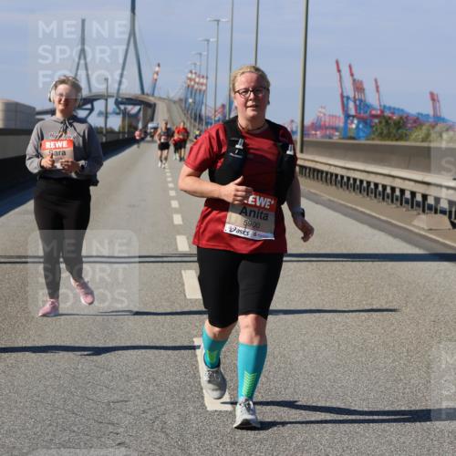 03.10.2025 - Köhlbrandbrückenlauf Strokosch-Dieckow http://msf.ph/oto/9166924 03.10.2025 13:23:20 Position 3 5900 meine-sportfotos.de