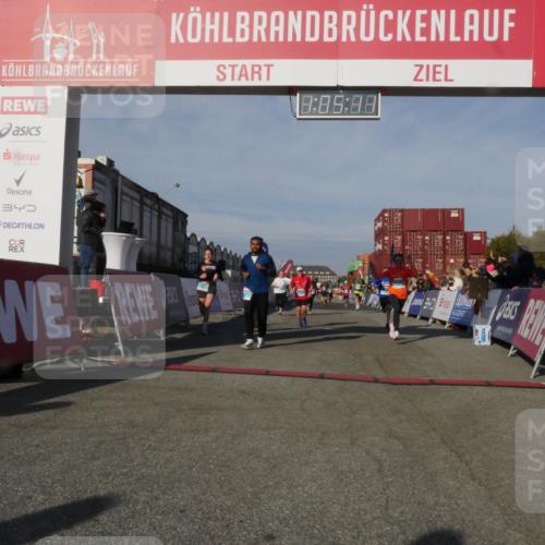 03.10.2025 - Köhlbrandbrückenlauf Matties Gatica Varas http://msf.ph/oto/9166930 03.10.2025 10:05:13 Ziel 1033, 1211, 1239, 1346, 1359, 1406, 1477, 1622, 1944, 2920, 3409, 3721, 3741 meine-sportfotos.de