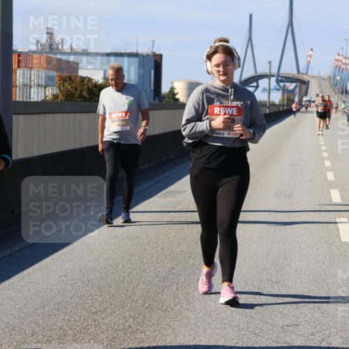 03.10.2025 - Köhlbrandbrückenlauf Strokosch-Dieckow http://msf.ph/oto/9166936 03.10.2025 13:23:21 Position 3 5581, 13 meine-sportfotos.de