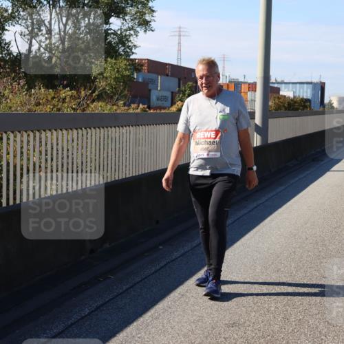 03.10.2025 - Köhlbrandbrückenlauf Strokosch-Dieckow http://msf.ph/oto/9166956 03.10.2025 13:23:28 Position 3 4980 meine-sportfotos.de