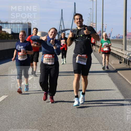 03.10.2025 - Köhlbrandbrückenlauf Strokosch-Dieckow http://msf.ph/oto/9166981 03.10.2025 13:23:51 Position 3 6558, 5216, 4157 meine-sportfotos.de