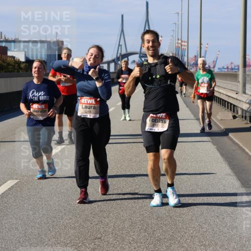 03.10.2025 - Köhlbrandbrückenlauf Strokosch-Dieckow http://msf.ph/oto/9166988 03.10.2025 13:23:51 Position 3 6558, 5216, 4157 meine-sportfotos.de