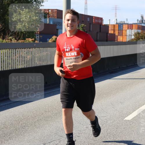 03.10.2025 - Köhlbrandbrückenlauf Strokosch-Dieckow http://msf.ph/oto/9167008 03.10.2025 13:23:57 Position 3 2024, 5725 meine-sportfotos.de