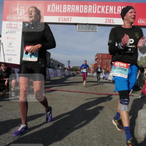 03.10.2025 - Köhlbrandbrückenlauf Matties Gatica Varas http://msf.ph/oto/9167222 03.10.2025 10:06:30 Ziel 1066, 1722, 2793, 3188, 3492, 3656 meine-sportfotos.de