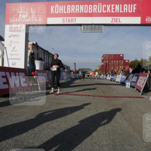 03.10.2025 - Köhlbrandbrückenlauf Matties Gatica Varas http://msf.ph/oto/9167334 03.10.2025 10:07:10 Ziel 1189, 1486, 1496, 1519, 1628, 1730, 2671, 2794, 2903, 2981, 2983, 3585 meine-sportfotos.de