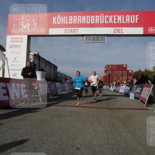 03.10.2025 - Köhlbrandbrückenlauf Matties Gatica Varas http://msf.ph/oto/9167392 03.10.2025 10:07:37 Ziel 1014, 1363, 1410, 1532, 1764, 1774, 1886, 2696, 2761, 2807, 2990, 3425, 3426, 3497 meine-sportfotos.de