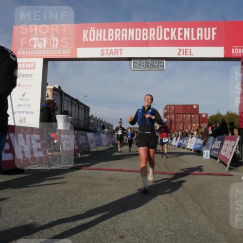 03.10.2025 - Köhlbrandbrückenlauf Matties Gatica Varas http://msf.ph/oto/9167405 03.10.2025 10:07:44 Ziel 1014, 1363, 1377, 1378, 1384, 1532, 1764, 1886, 2807, 2814, 2990, 3250, 3497 meine-sportfotos.de