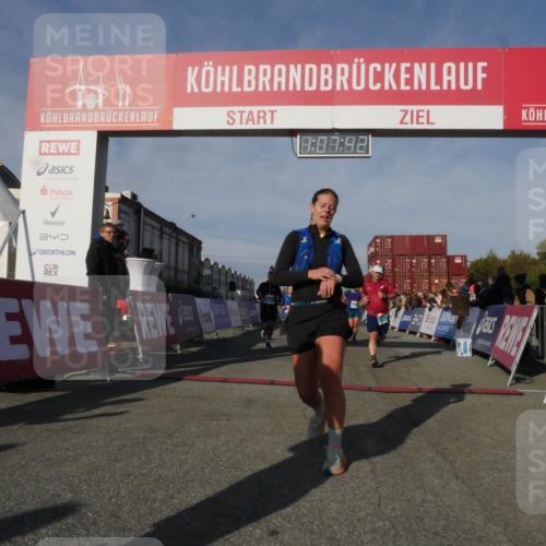 03.10.2025 - Köhlbrandbrückenlauf Matties Gatica Varas http://msf.ph/oto/9167406 03.10.2025 10:07:44 Ziel 1014, 1363, 1377, 1378, 1384, 1532, 1764, 1886, 2807, 2814, 2990, 3250, 3497 meine-sportfotos.de