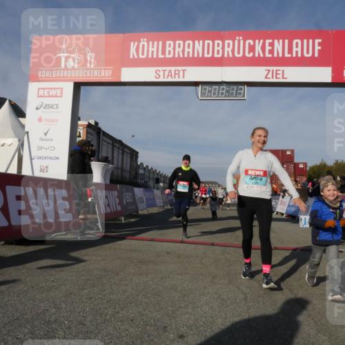 03.10.2025 - Köhlbrandbrückenlauf Matties Gatica Varas http://msf.ph/oto/9167469 03.10.2025 10:08:15 Ziel 1319, 1516, 1833, 3278, 3361, 3362, 3569, 3734, 3797 meine-sportfotos.de