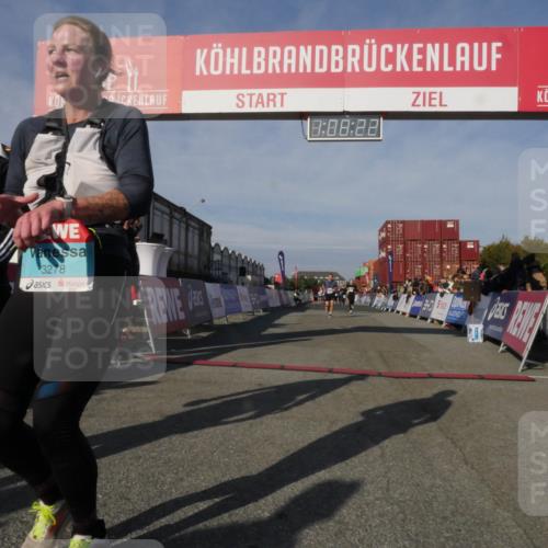 03.10.2025 - Köhlbrandbrückenlauf Matties Gatica Varas http://msf.ph/oto/9167489 03.10.2025 10:08:24 Ziel 1203, 1371, 1407, 1461, 1601, 1876, 2026, 3309 meine-sportfotos.de