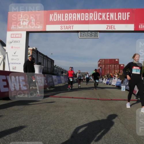 03.10.2025 - Köhlbrandbrückenlauf Matties Gatica Varas http://msf.ph/oto/9167507 03.10.2025 10:08:33 Ziel 1089, 1172, 1203, 1238, 1257, 1338, 1371, 1461, 1601, 1753, 1755, 1876, 2735, 2736, 2942, 3071, 3778 meine-sportfotos.de