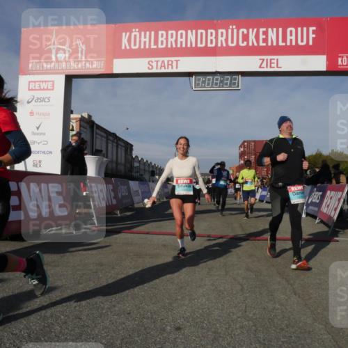03.10.2025 - Köhlbrandbrückenlauf Matties Gatica Varas http://msf.ph/oto/9167512 03.10.2025 10:08:35 Ziel 1089, 1172, 1203, 1238, 1257, 1338, 1371, 1430, 1508, 1601, 1753, 1755, 2735, 2736, 2776, 2942, 3071, 3123, 3752, 3778 meine-sportfotos.de