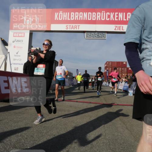 03.10.2025 - Köhlbrandbrückenlauf Matties Gatica Varas http://msf.ph/oto/9167525 03.10.2025 10:08:41 Ziel 1089, 1172, 1430, 1489, 1508, 1525, 1566, 1567, 1739, 1755, 2731, 2734, 2735, 2736, 2776, 2942, 3071, 3123, 3189, 3261, 3369, 3752 meine-sportfotos.de