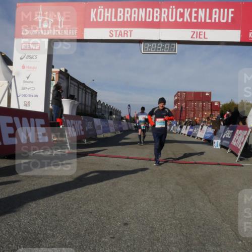 03.10.2025 - Köhlbrandbrückenlauf Matties Gatica Varas http://msf.ph/oto/9167583 03.10.2025 10:09:09 Ziel 1200, 1294, 1355, 1507, 1673, 1902, 2117, 2450, 2560, 2805, 3006, 3009, 3010, 3280, 3672 meine-sportfotos.de