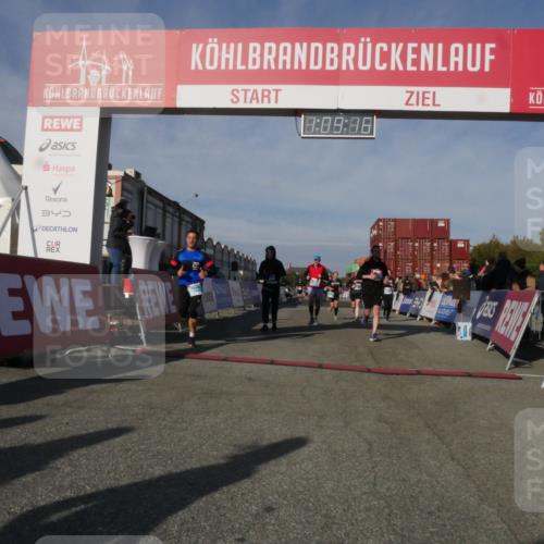03.10.2025 - Köhlbrandbrückenlauf Matties Gatica Varas http://msf.ph/oto/9167600 03.10.2025 10:09:17 Ziel 1163, 1369, 1391, 1419, 1478, 1507, 1600, 1673, 1902, 2450, 2677, 3006, 3010, 3672, 3743 meine-sportfotos.de