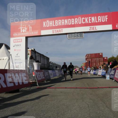 03.10.2025 - Köhlbrandbrückenlauf Matties Gatica Varas http://msf.ph/oto/9167671 03.10.2025 10:09:53 Ziel 1188, 1399, 1401, 1409, 1473, 1747, 1786, 1801, 1975, 2027, 2034, 3162, 3321, 3539, 3811 meine-sportfotos.de