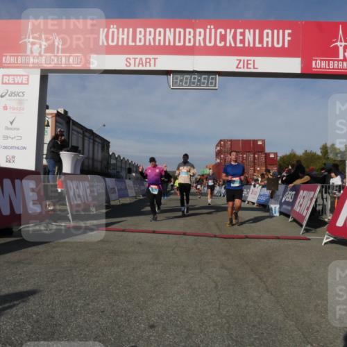 03.10.2025 - Köhlbrandbrückenlauf Matties Gatica Varas http://msf.ph/oto/9167682 03.10.2025 10:09:58 Ziel 1188, 1343, 1399, 1401, 1409, 1473, 1747, 1801, 1873, 1975, 2027, 2034, 2471, 3162, 3200, 3201, 3811 meine-sportfotos.de