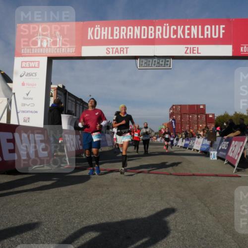 03.10.2025 - Köhlbrandbrückenlauf Matties Gatica Varas http://msf.ph/oto/9167774 03.10.2025 10:10:45 Ziel 1093, 1217, 1413, 2015, 2728, 2890, 2891, 3032 meine-sportfotos.de