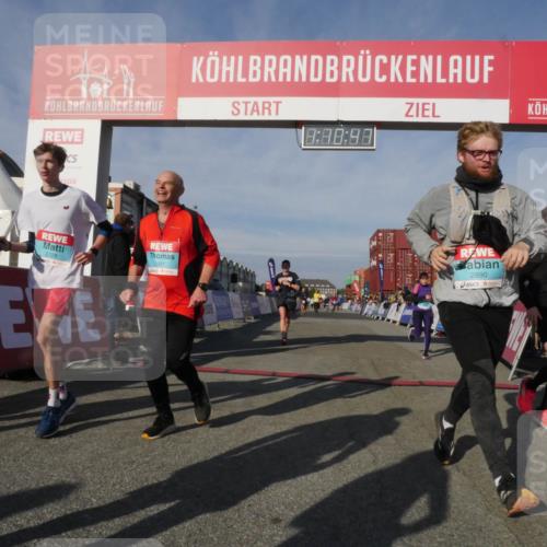 03.10.2025 - Köhlbrandbrückenlauf Matties Gatica Varas http://msf.ph/oto/9167781 03.10.2025 10:10:48 Ziel 1217, 1413, 1701, 2015, 2150, 3032 meine-sportfotos.de