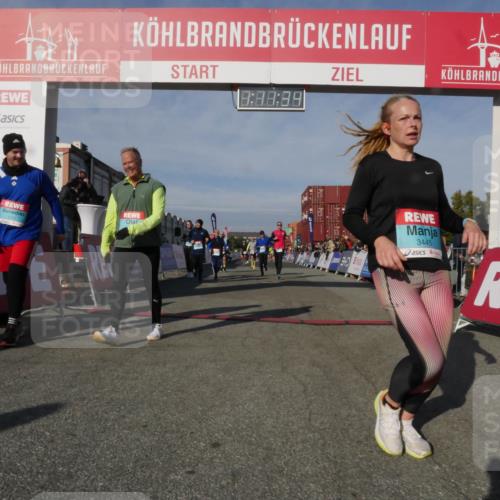 03.10.2025 - Köhlbrandbrückenlauf Matties Gatica Varas http://msf.ph/oto/9167875 03.10.2025 10:11:36 Ziel 1679, 1871, 1921, 2215, 2256, 2881, 2941, 3119, 3202, 3524, 3528 meine-sportfotos.de