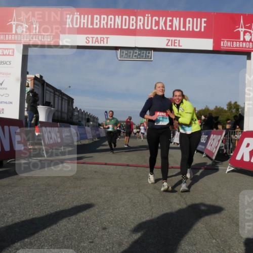 03.10.2025 - Köhlbrandbrückenlauf Matties Gatica Varas http://msf.ph/oto/9167955 03.10.2025 10:12:15 Ziel 1038, 1520, 1534, 1640, 1771, 1829, 1915, 2790, 2841, 3435, 3457, 3768 meine-sportfotos.de