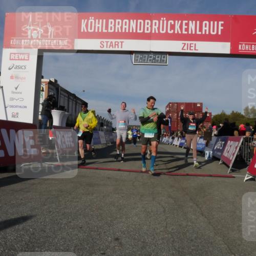 03.10.2025 - Köhlbrandbrückenlauf Matties Gatica Varas http://msf.ph/oto/9168019 03.10.2025 10:12:46 Ziel 1259, 1362, 1392, 1487, 1535, 1662, 1865, 1877, 1909, 1933, 2098, 3315, 3643, 3781 meine-sportfotos.de
