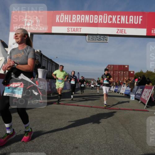 03.10.2025 - Köhlbrandbrückenlauf Matties Gatica Varas http://msf.ph/oto/9168034 03.10.2025 10:12:53 Ziel 1259, 1387, 1392, 1469, 1491, 1535, 1877, 1909, 1933, 3075, 3643, 3648, 3680 meine-sportfotos.de