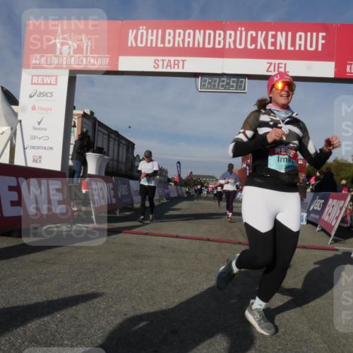 03.10.2025 - Köhlbrandbrückenlauf Matties Gatica Varas http://msf.ph/oto/9168046 03.10.2025 10:12:59 Ziel 1331, 1387, 1469, 1491, 1632, 1685, 2006, 2799, 3075, 3381, 3395, 3615, 3648, 3680, 3723 meine-sportfotos.de