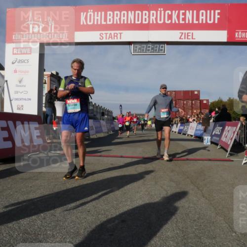 03.10.2025 - Köhlbrandbrückenlauf Matties Gatica Varas http://msf.ph/oto/9168090 03.10.2025 10:13:20 Ziel 1388, 1621, 2687, 3186, 3197, 3375, 3601, 3798 meine-sportfotos.de