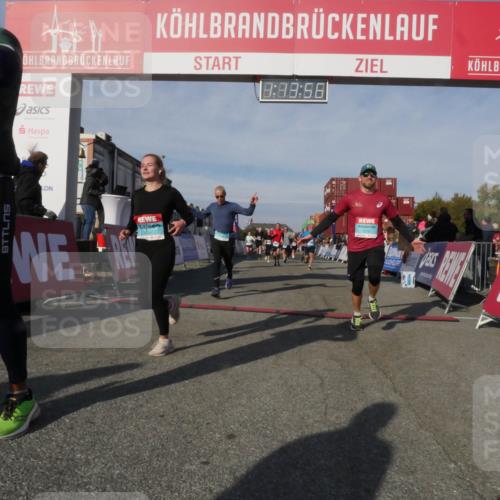 03.10.2025 - Köhlbrandbrückenlauf Matties Gatica Varas http://msf.ph/oto/9168168 03.10.2025 10:13:57 Ziel 1169, 1267, 1272, 1455, 1515, 1627, 1642, 1738, 1770, 1848, 2054, 2093, 2246, 3028, 3126, 3244, 3392 meine-sportfotos.de