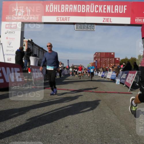 03.10.2025 - Köhlbrandbrückenlauf Matties Gatica Varas http://msf.ph/oto/9168170 03.10.2025 10:13:58 Ziel 1169, 1267, 1272, 1455, 1515, 1627, 1642, 1738, 1848, 2054, 2093, 3028, 3126, 3244, 3392 meine-sportfotos.de